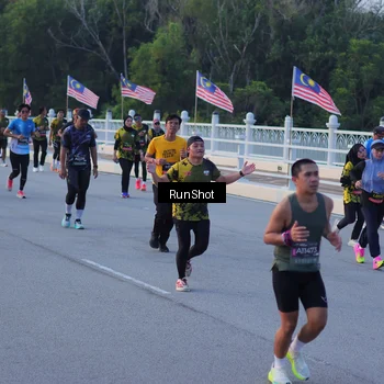 Runner Photo 7109093