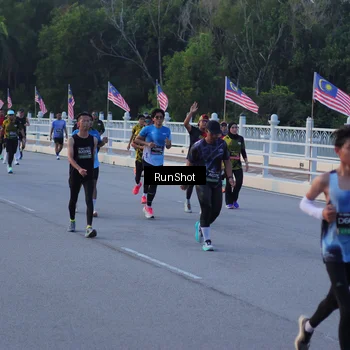Runner Photo 7109117