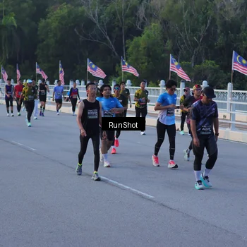 Runner Photo 7109124