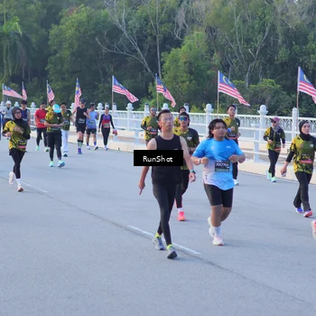 Runner Photo 7109158