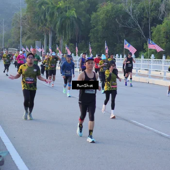 Runner Photo 7109164