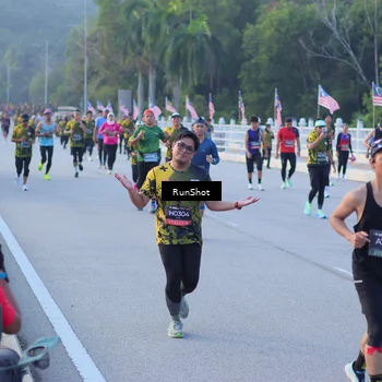 Runner Photo 7109173