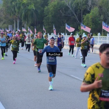 Runner Photo 7109193