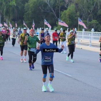 Runner Photo 7109201