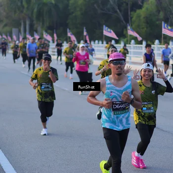 Runner Photo 7109230