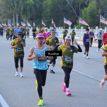 Runner Photo 7109235