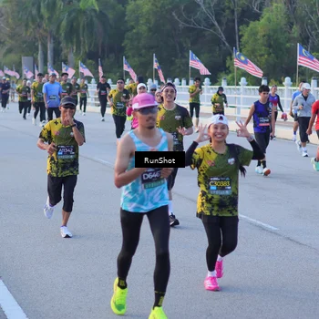 Runner Photo 7109236