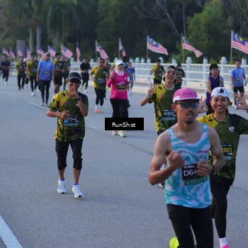Runner Photo 7109245