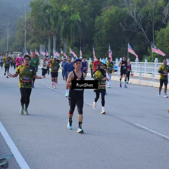 Runner Photo 7109247