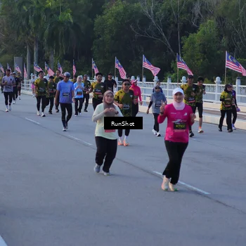 Runner Photo 7109262