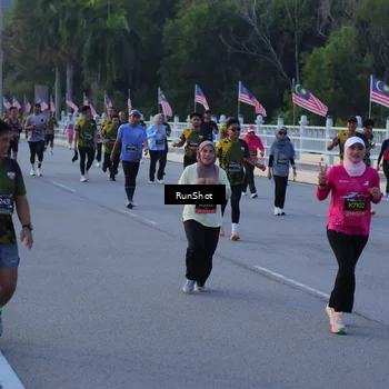 Runner Photo 7109270