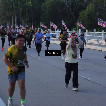Runner Photo 7109278