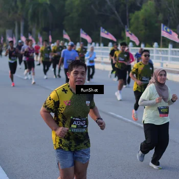 Runner Photo 7109284