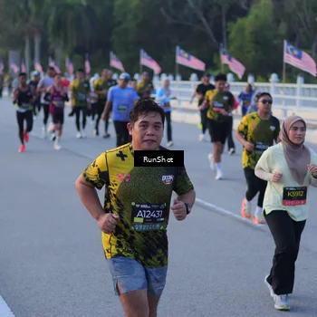 Runner Photo 7109285