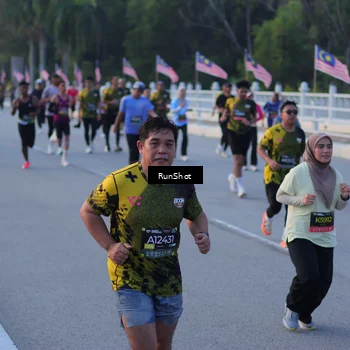 Runner Photo 7109286