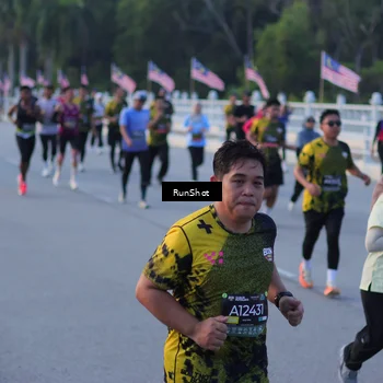 Runner Photo 7109287