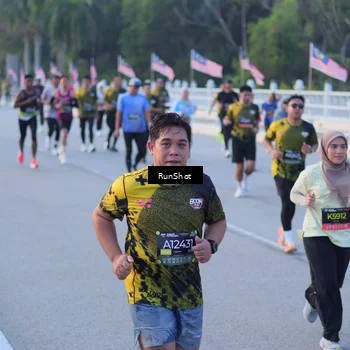 Runner Photo 7109288