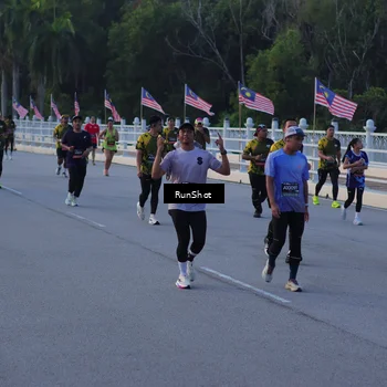 Runner Photo 7109334