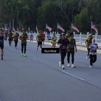 Runner Photo 7109357