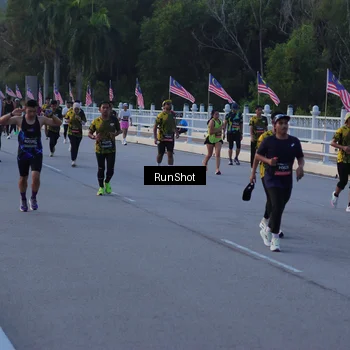 Runner Photo 7109367