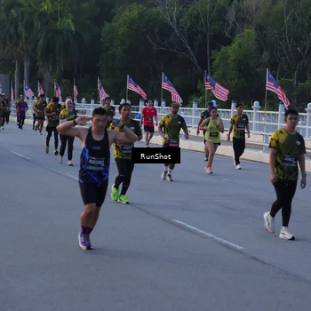 Runner Photo 7109386