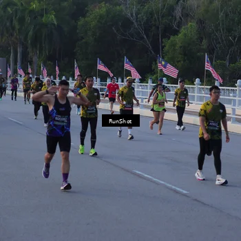 Runner Photo 7109389