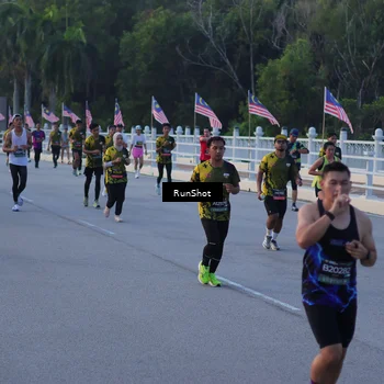 Runner Photo 7109397
