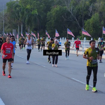 Runner Photo 7109407