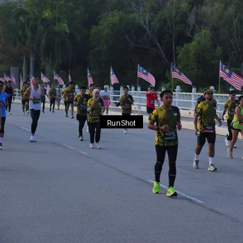 Runner Photo 7109408