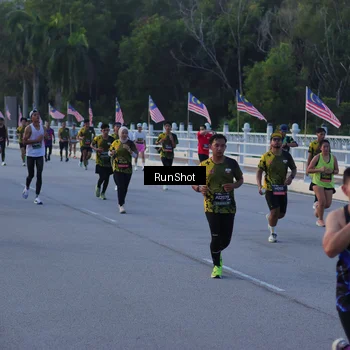 Runner Photo 7109409