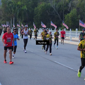 Runner Photo 7109417