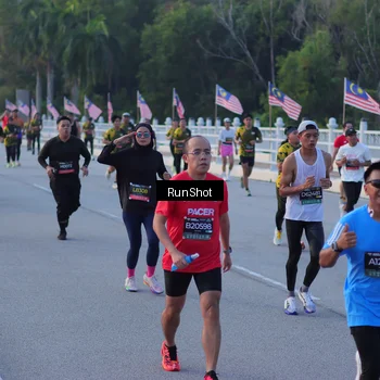 Runner Photo 7109435