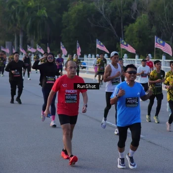 Runner Photo 7109438
