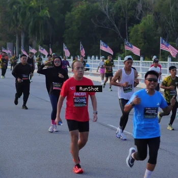 Runner Photo 7109440