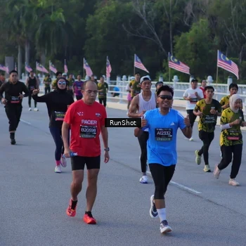 Runner Photo 7109441