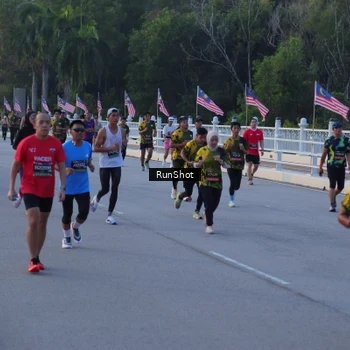 Runner Photo 7109449
