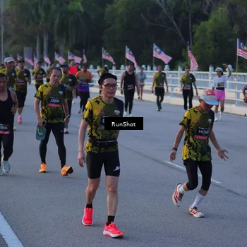Runner Photo 7109485