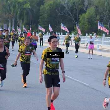 Runner Photo 7109486