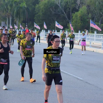Runner Photo 7109487