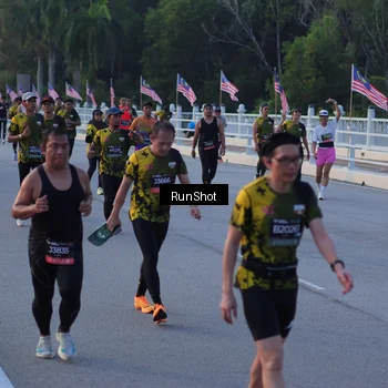 Runner Photo 7109493