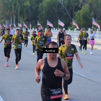 Runner Photo 7109502