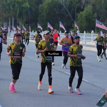 Runner Photo 7109514