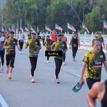 Runner Photo 7109524