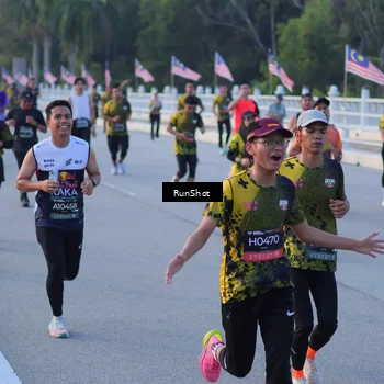 Runner Photo 7109525