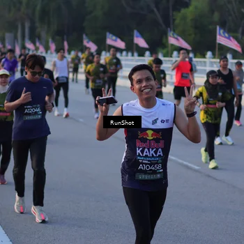 Runner Photo 7109531
