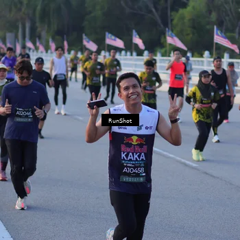 Runner Photo 7109532