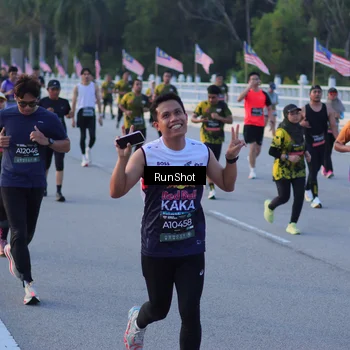 Runner Photo 7109536