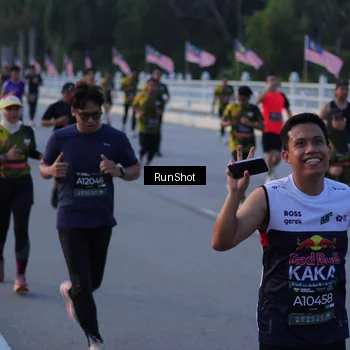 Runner Photo 7109544