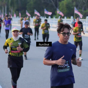 Runner Photo 7109550