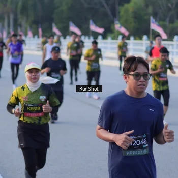 Runner Photo 7109559